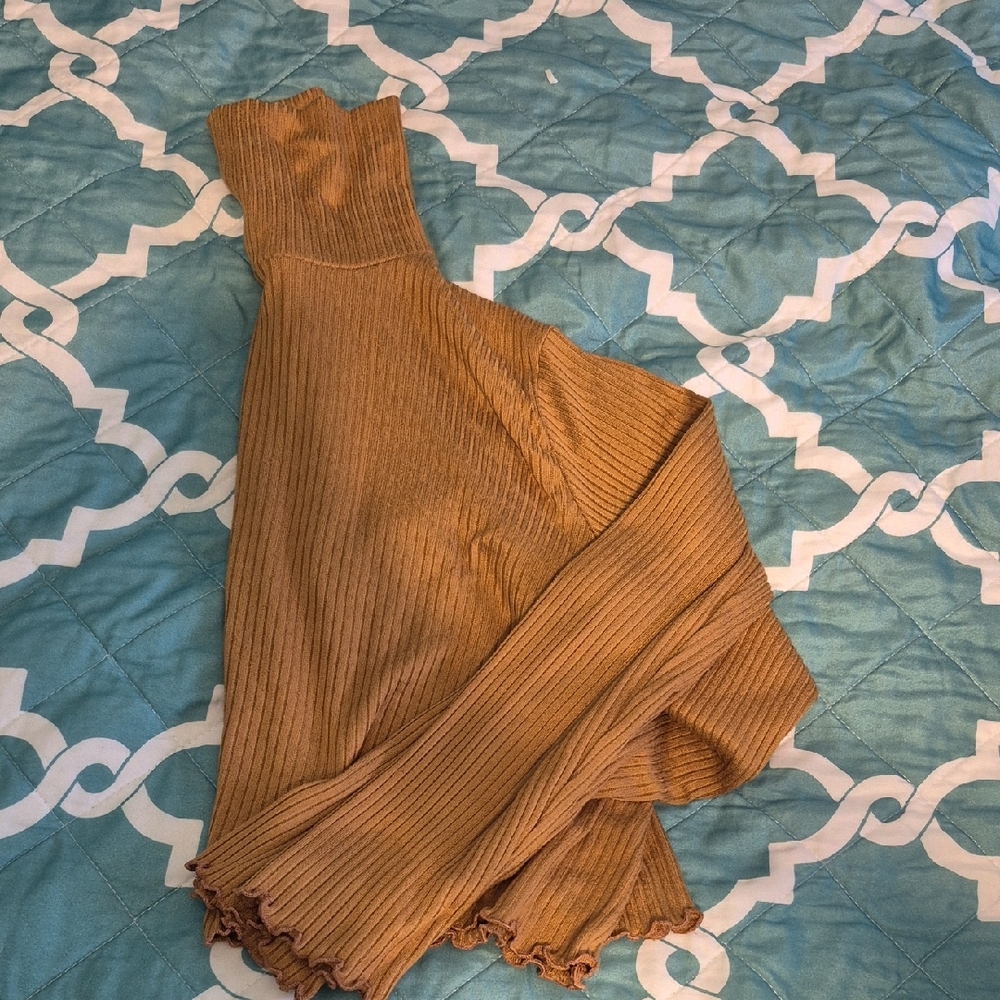Arizona Jean Co Ribbed Lightweight Turtleneck Top